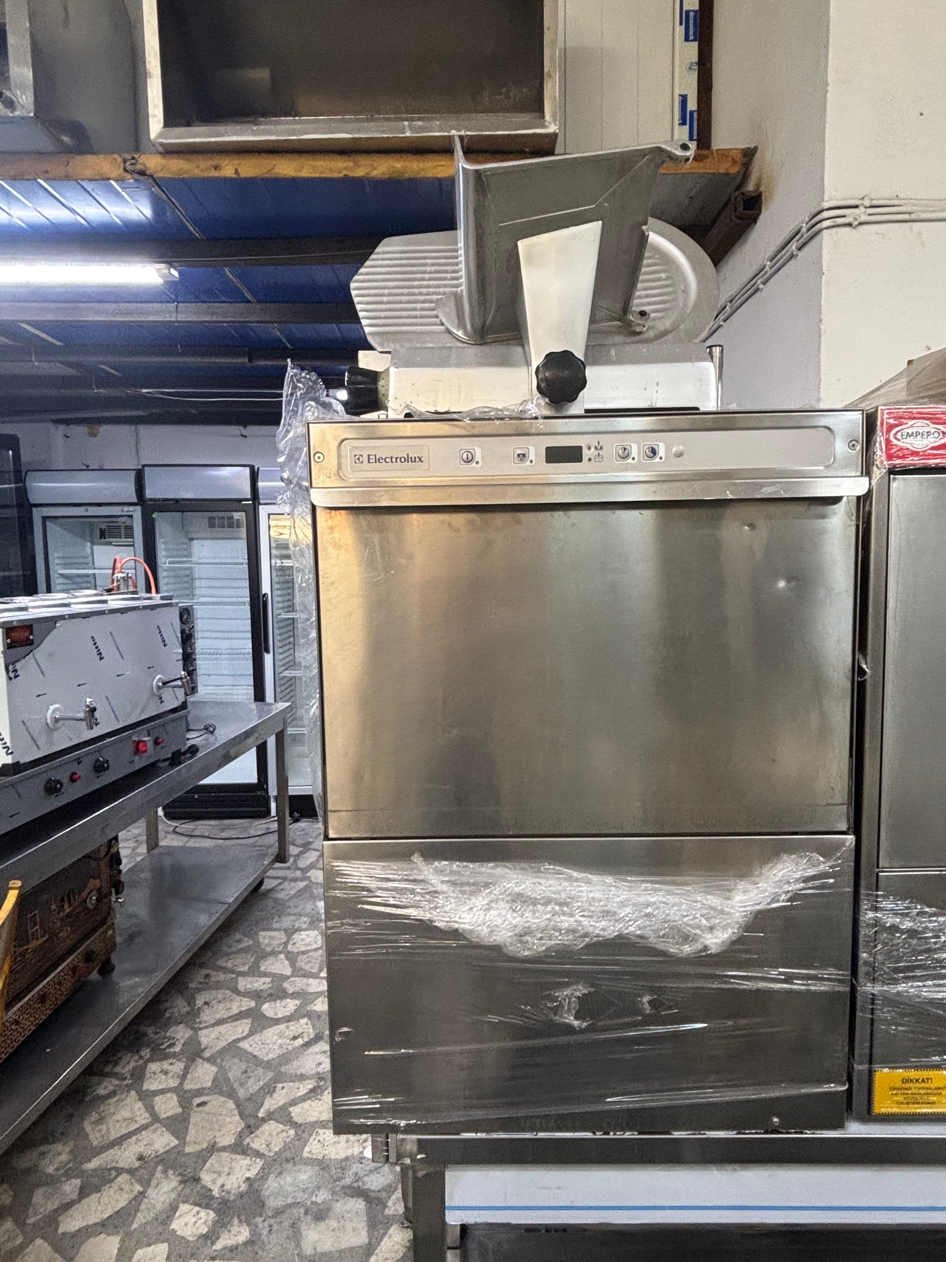 500 tabaklık bulaşık makinası 14