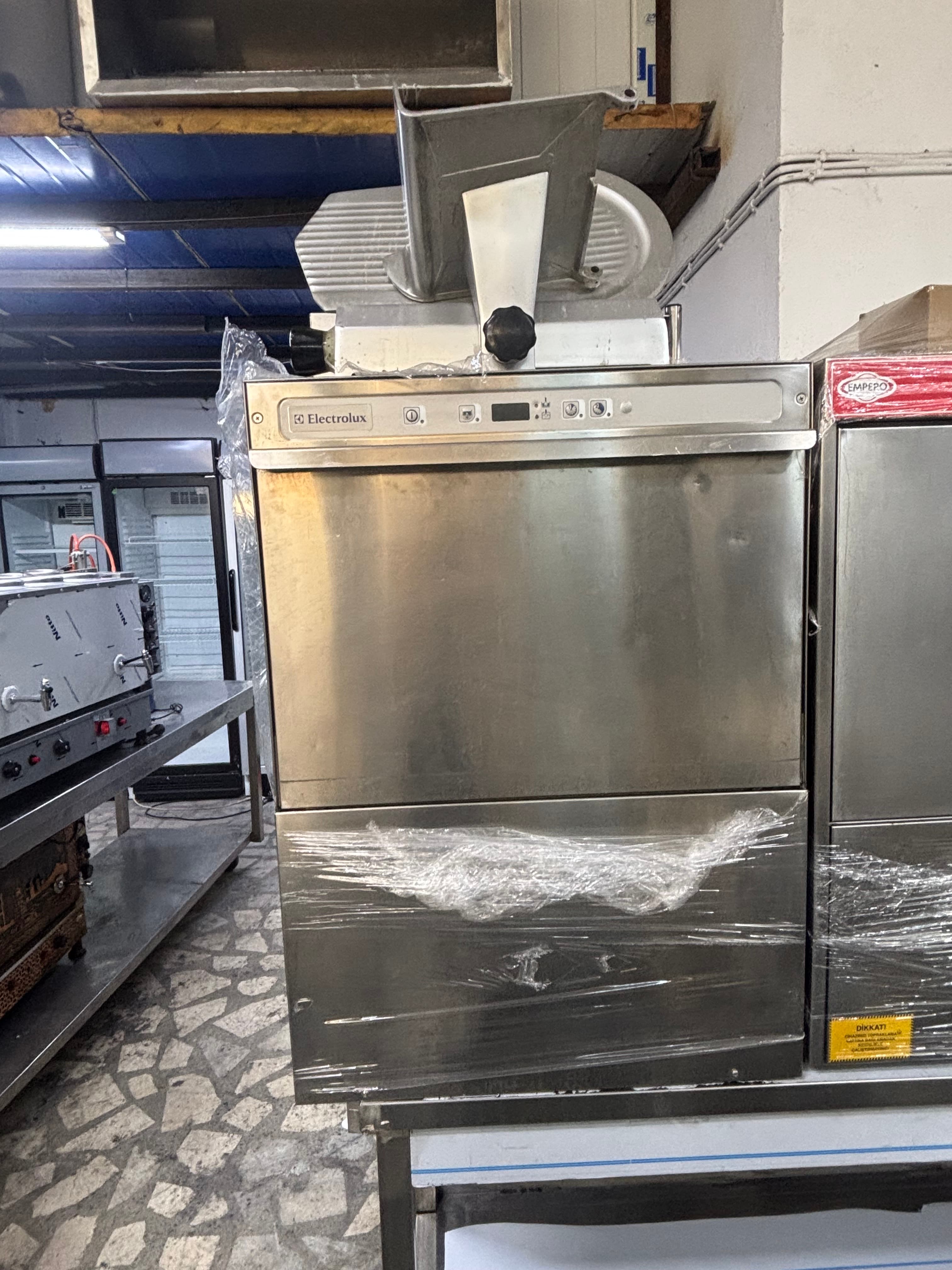 500 tabaklık bulaşık makinası 6