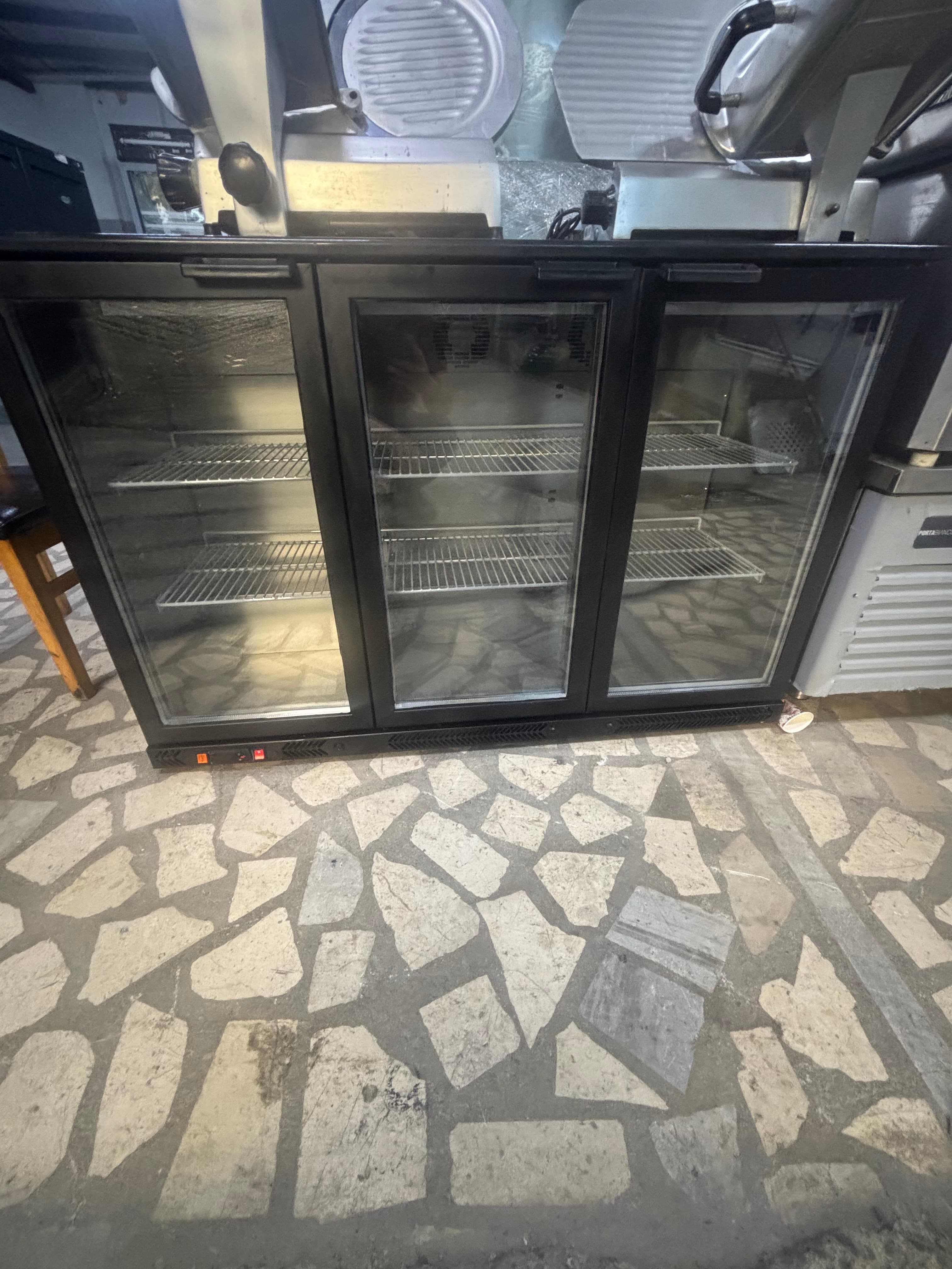 Fagor 3 Kapılı Bar Altı Dolap 140/50/90