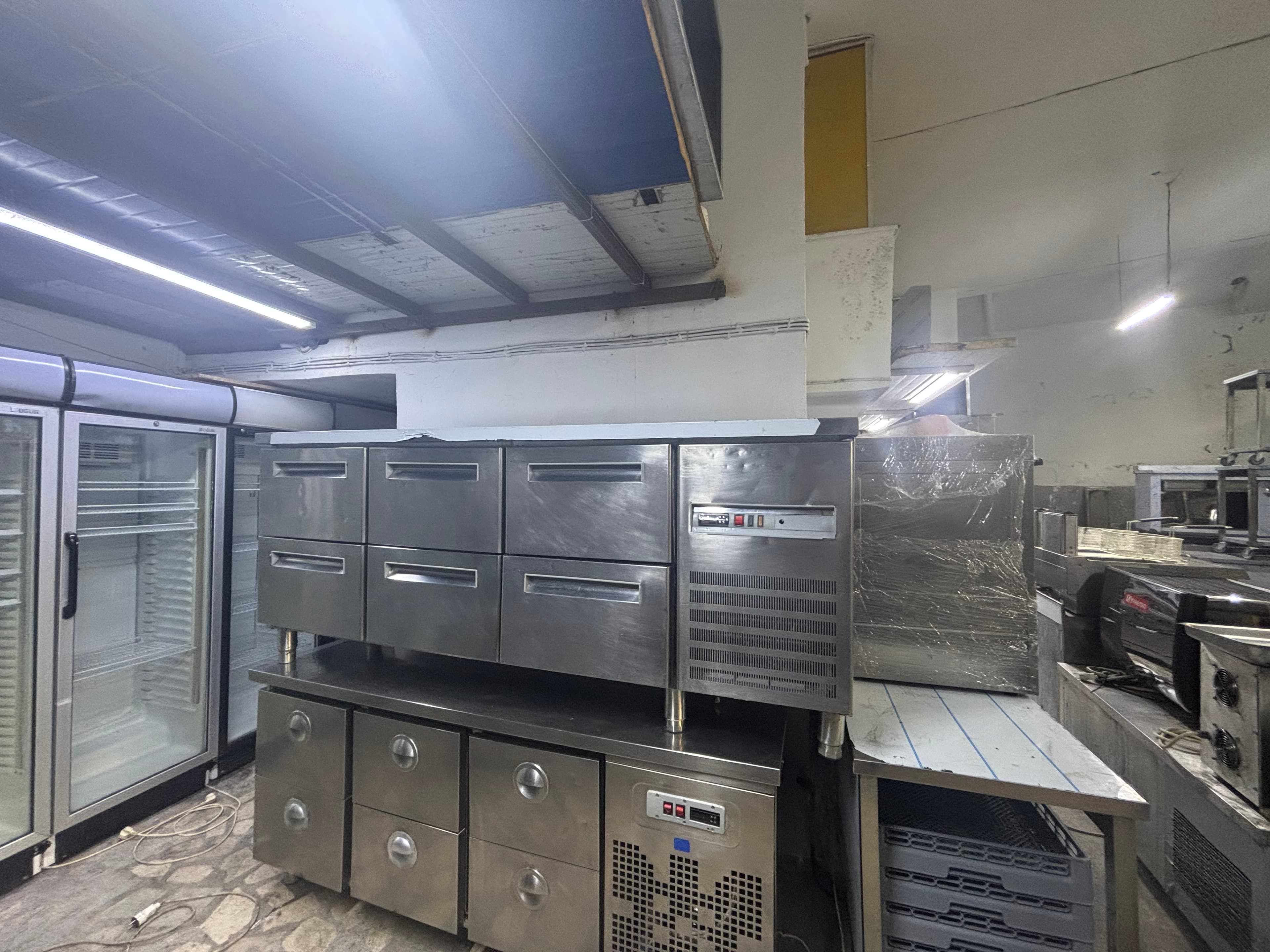 Fagor 6 cekmeceli dolap 200/60/85 3
