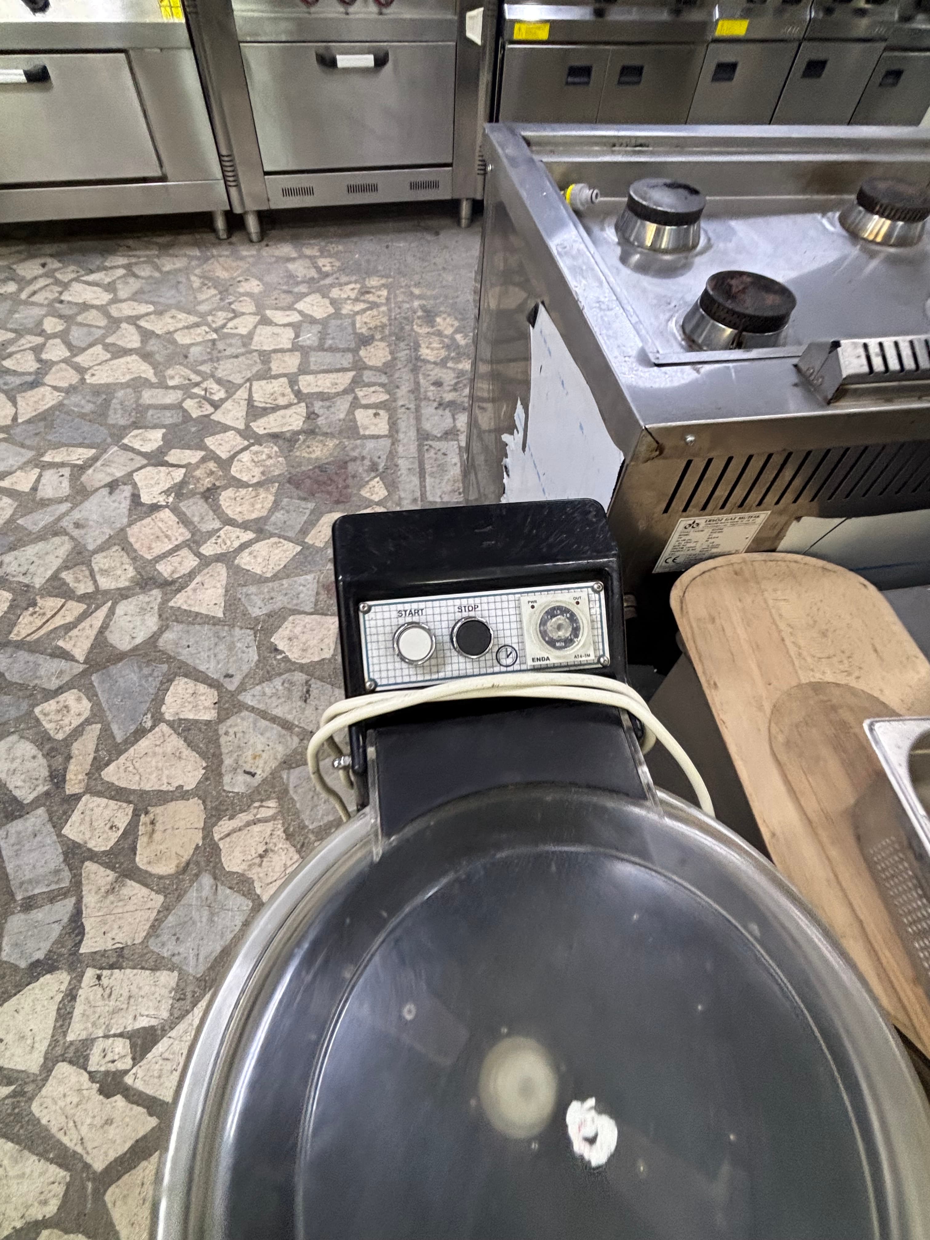 Çözüm  patetes soyma /10 kg 220 volt 2