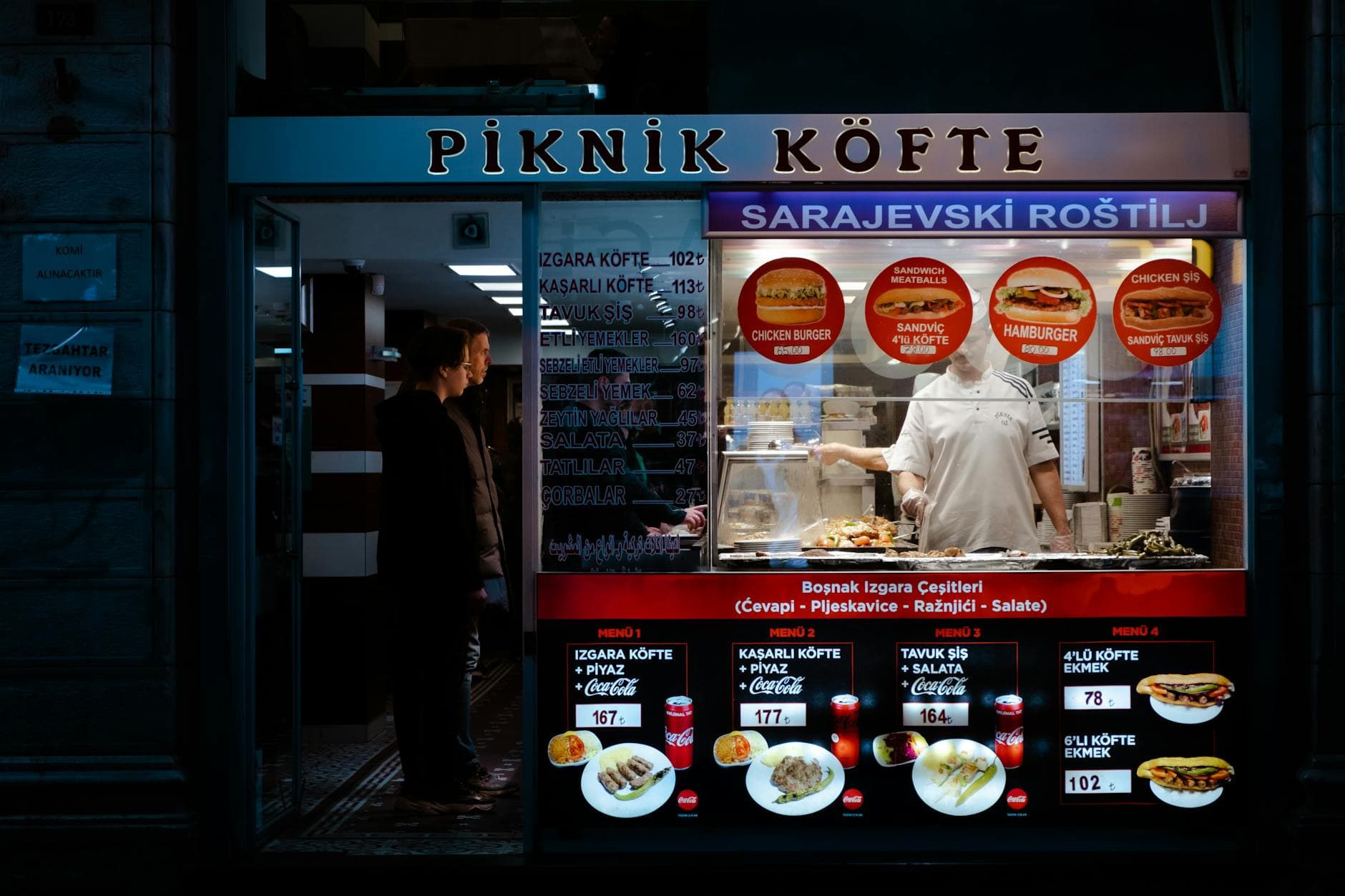 Snack Bar Ekipmanlari: Istanbulda Hizli Atistirma Noktasi Kurulum Rehberi